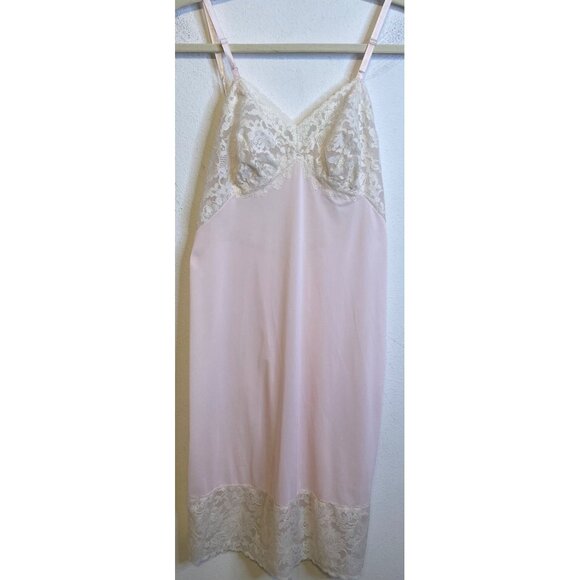 Vintage VANITY FAIR 32 SMALL White Pink Nylon Slip Dress Cottagecore USA Fairy - Picture 1 of 6